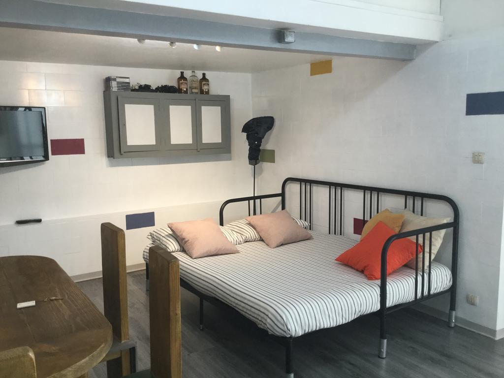 Beeloft Apartment Катания Екстериор снимка